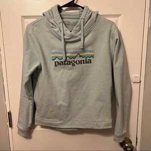 Patagonia Pastel P-6 Uprisal Hoody, in Great Condition, Size XS!
